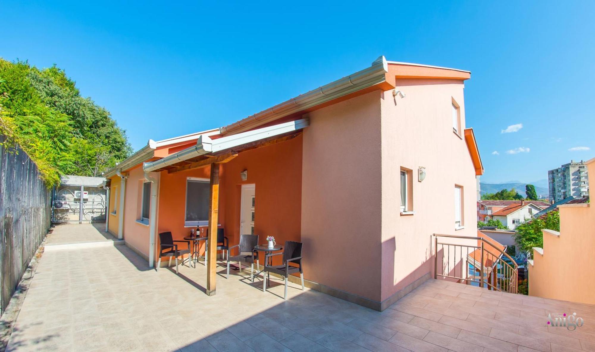 Apartments Enigma - With Private Parking Mostar Eksteriør bilde