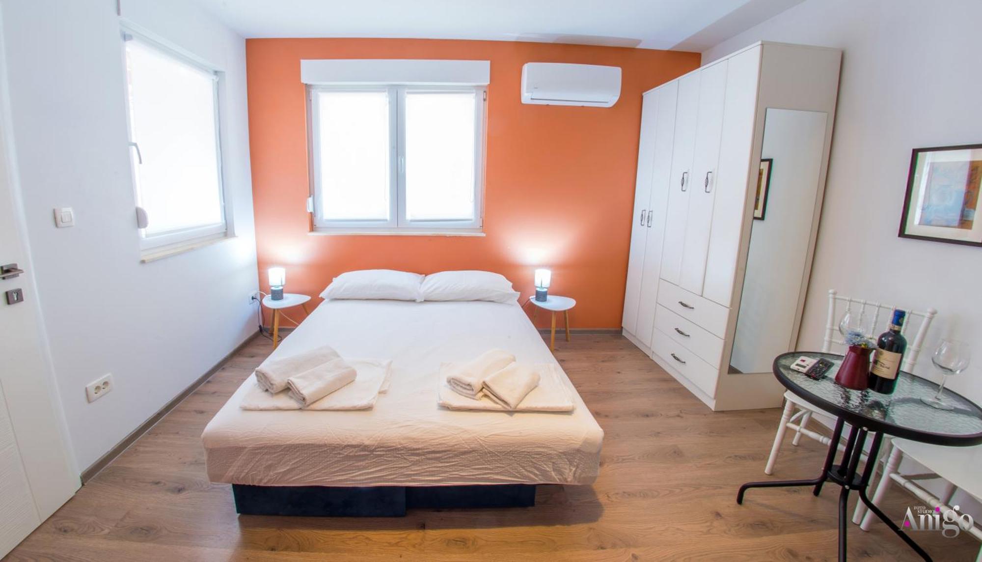 Apartments Enigma - With Private Parking Mostar Eksteriør bilde